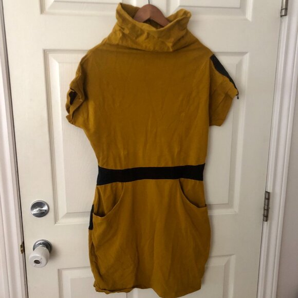 [Women's L] Cowl Neck Mini Dress Mustard Yellow Black Colorblock Futuristic - Picture 2 of 6